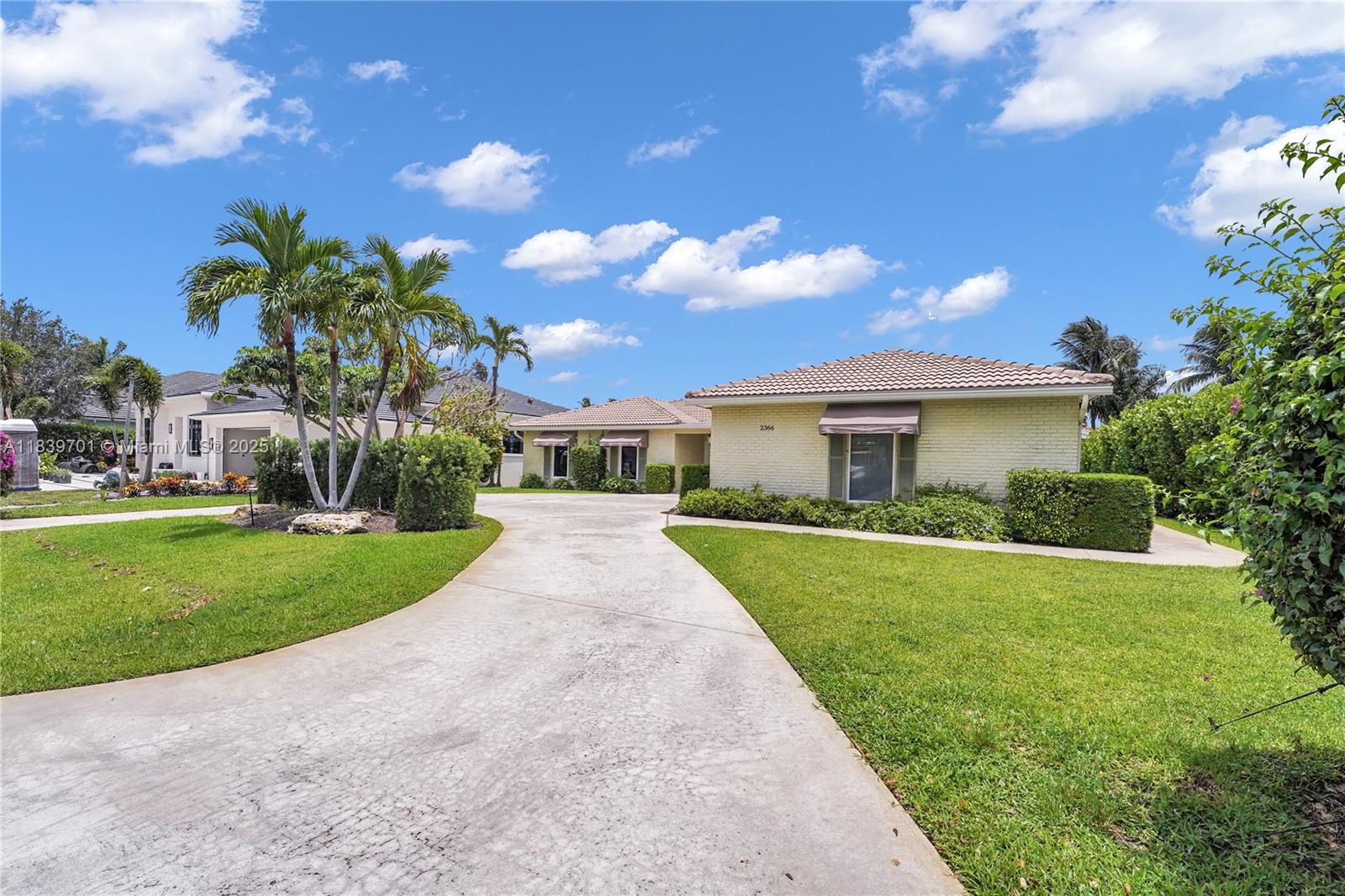 Rarely available for rent in Royal Palm Yacht & Country Club. This is a great opportunity to live in the Boca Raton's prestigious community. This house is offering a single story living located in a private street with a good backyard privacy on a screen enclosed pool. Unfurnished but can be available for couple months 6 minimum or a full year.