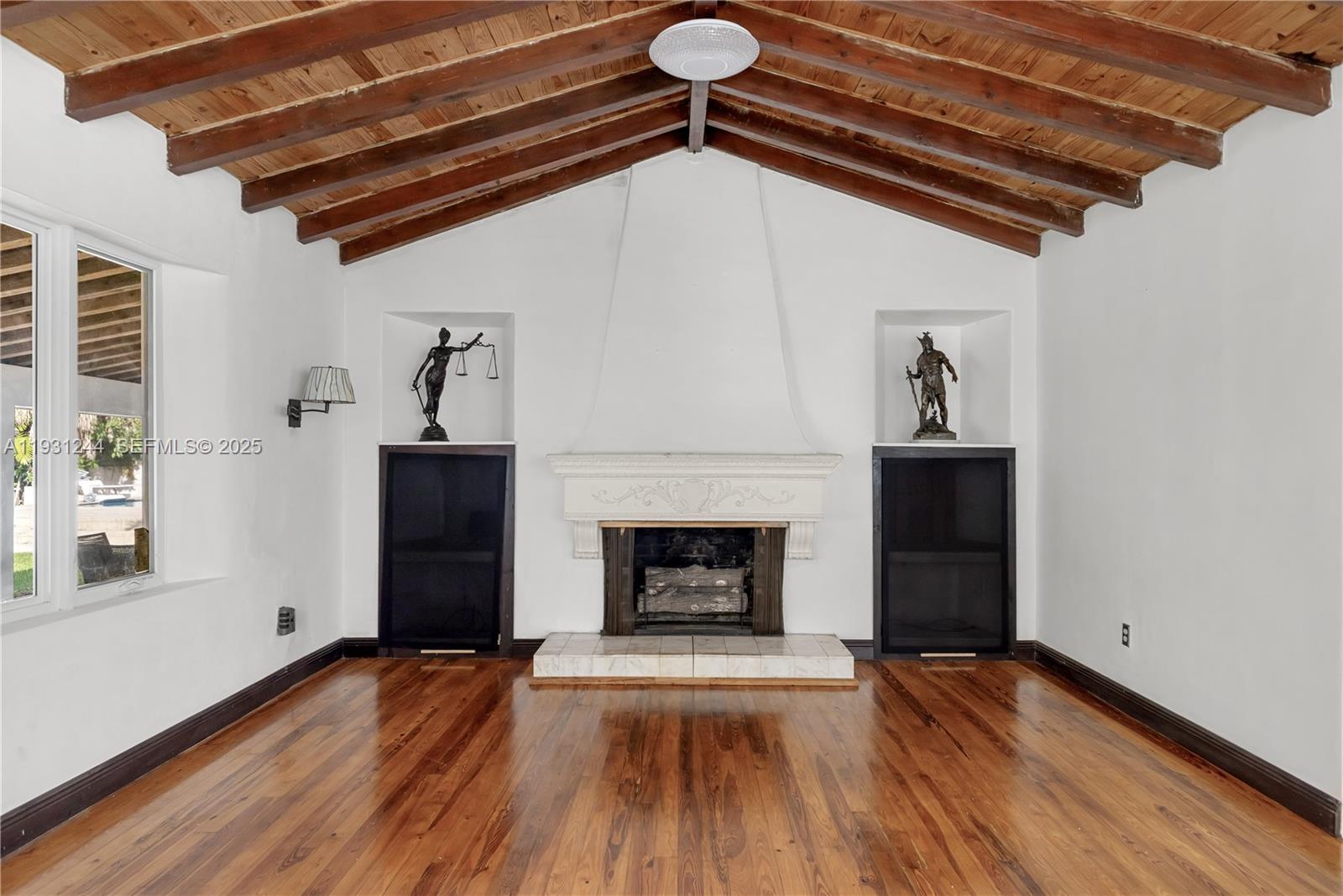 SHORECREST - Residential