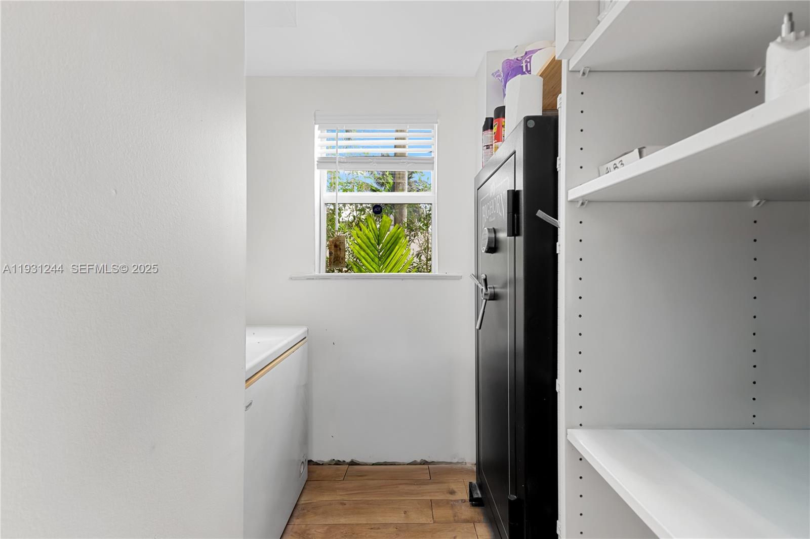 SHORECREST - Residential