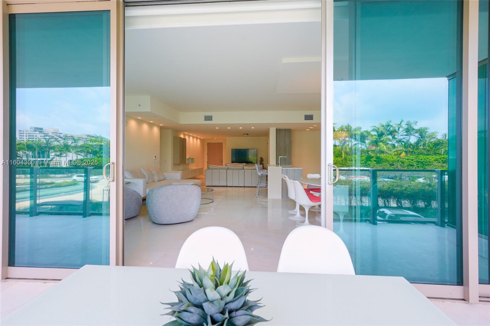 OCEANA KEY BISCAYNE CONDO - Residential