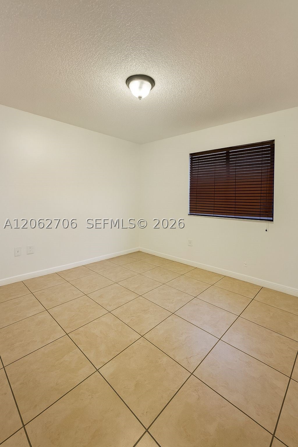 8170 NW 10th St 2