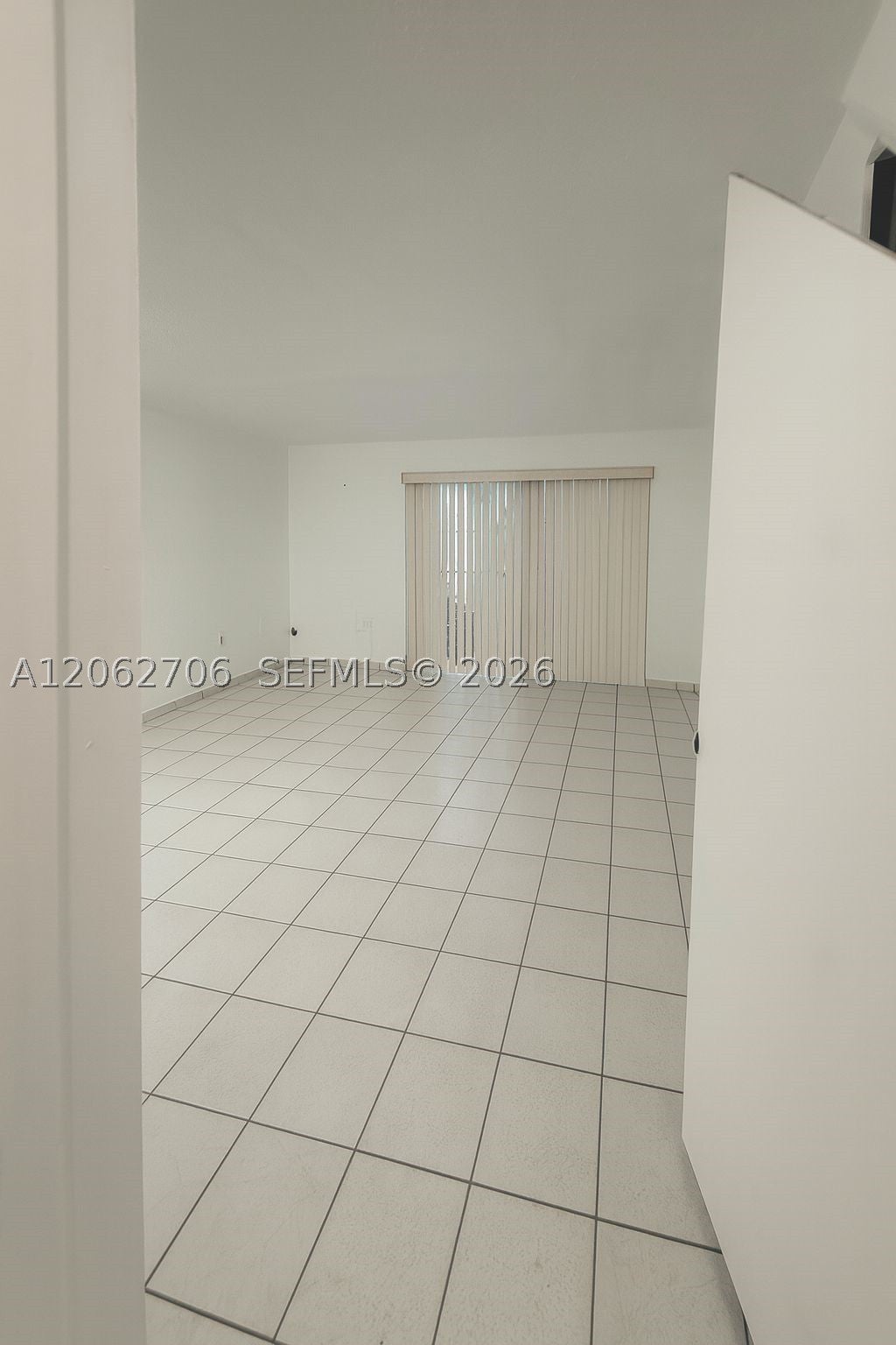 8170 NW 10th St 2
