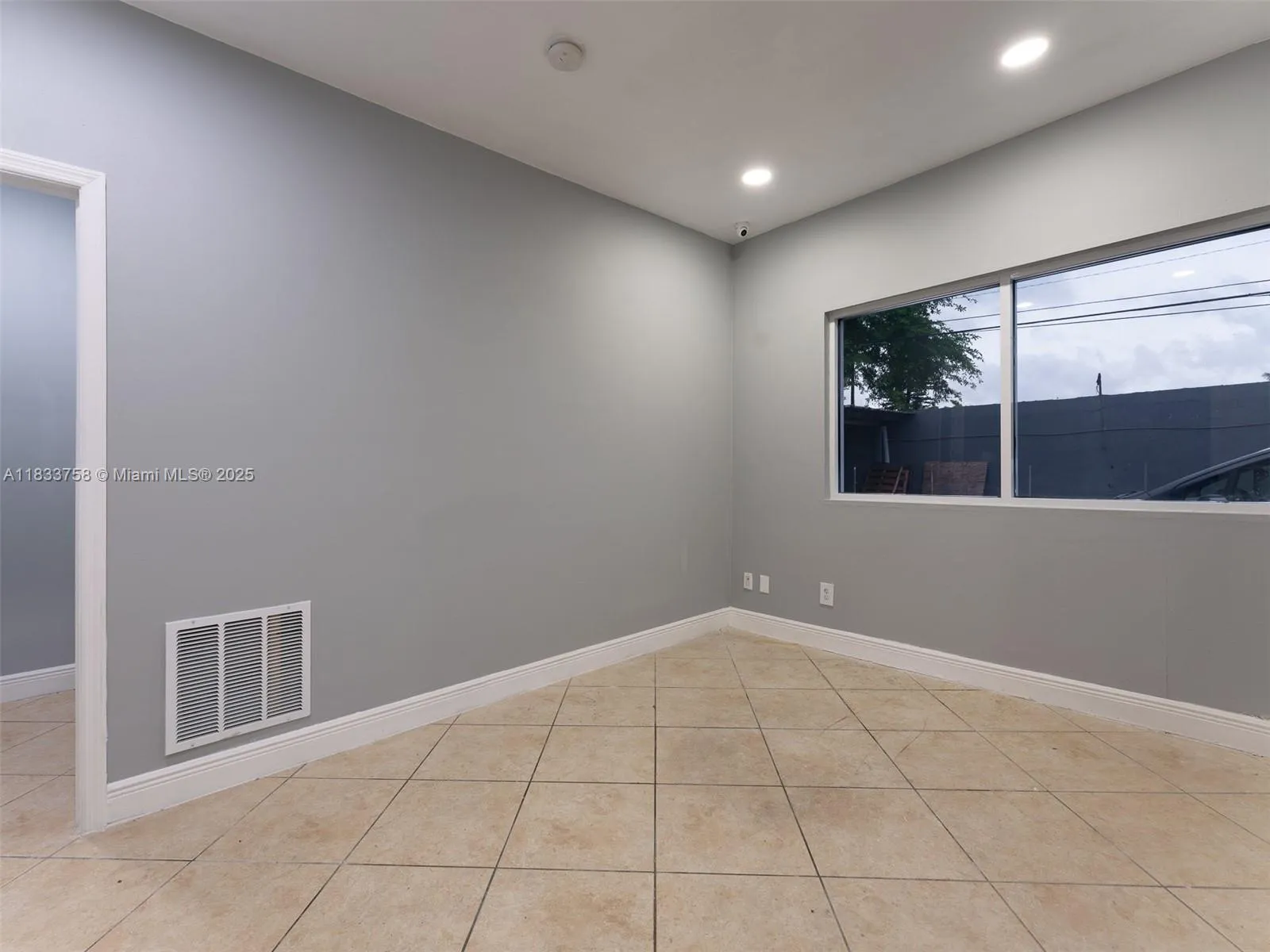 Opa Locka, Florida 33054, United States, ,Commercial,Active,165294