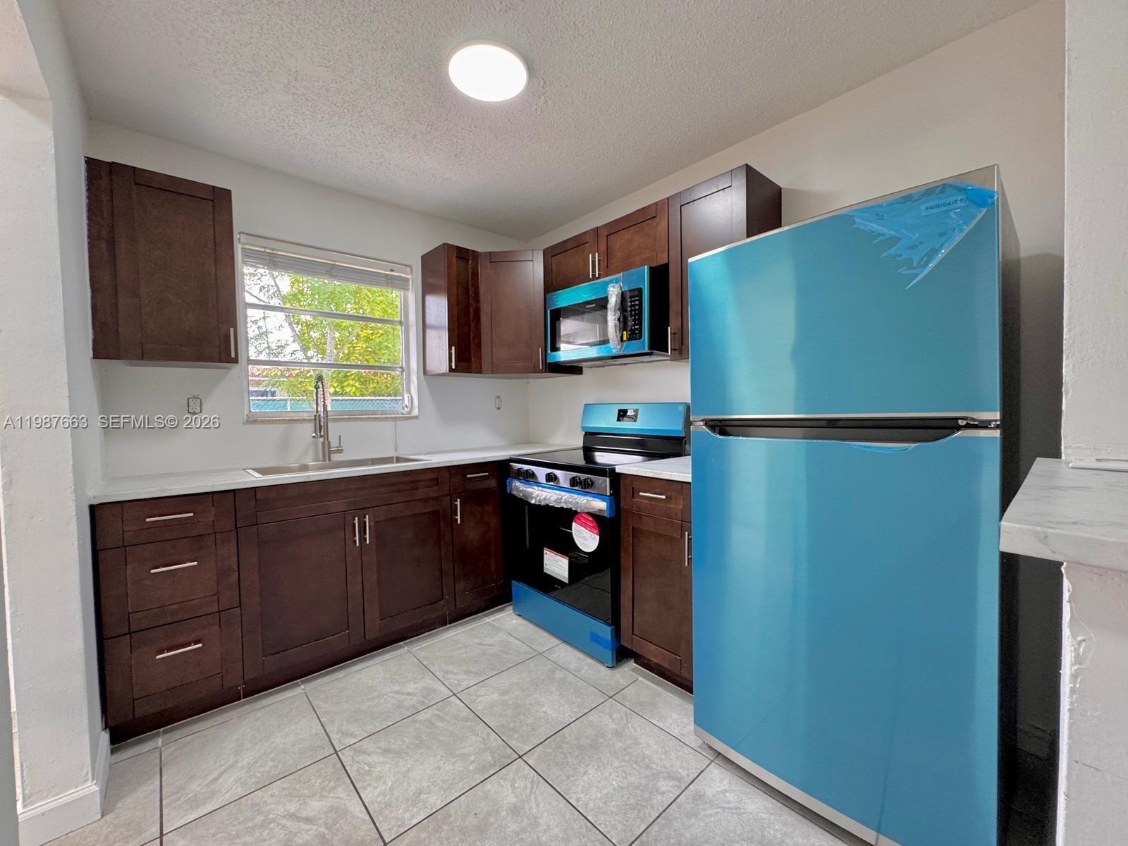 BIRD RD HIGHLANDS - Residential Income