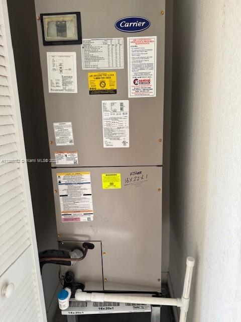 VIA VENTURA NEIGHBORHOOD - Residential