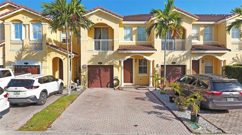 14973 SW 8th Ter Miami FL 33194