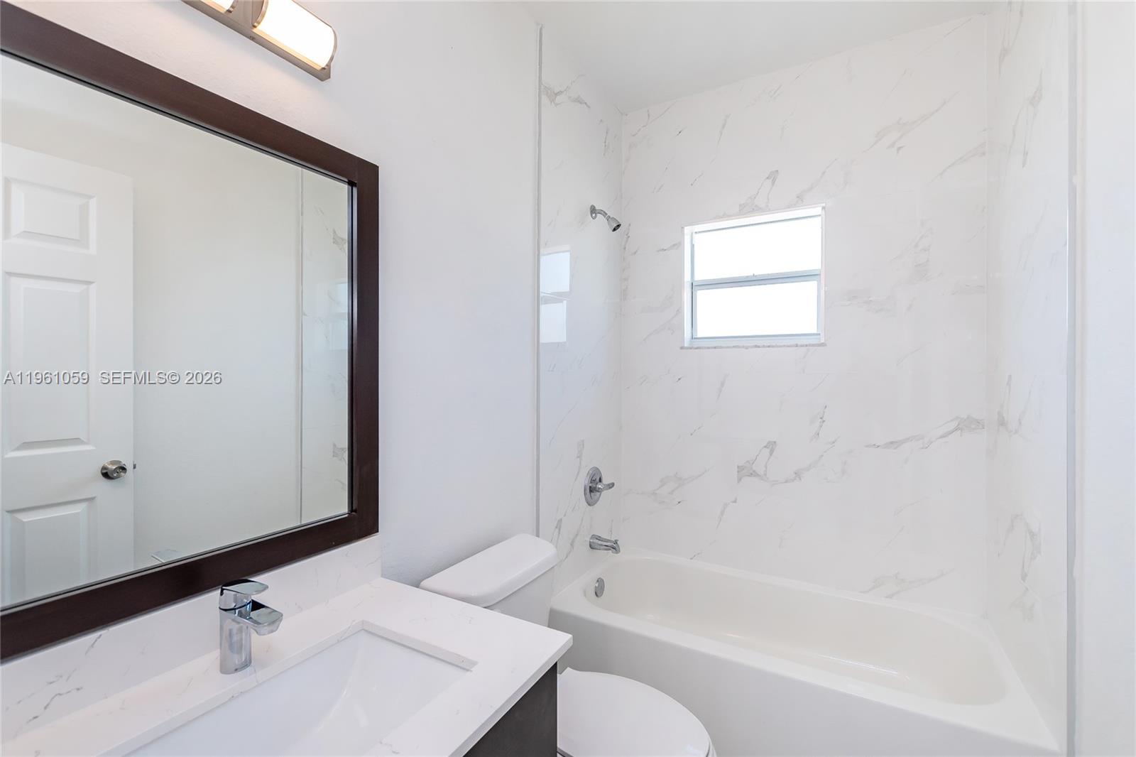 ADELAIDE PARK - Residential