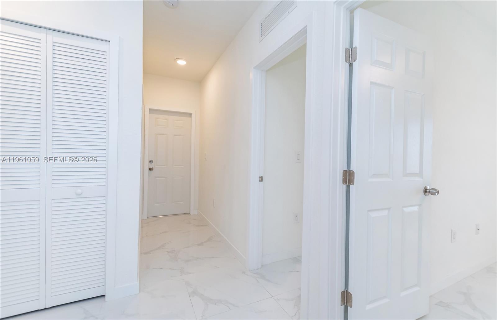 ADELAIDE PARK - Residential