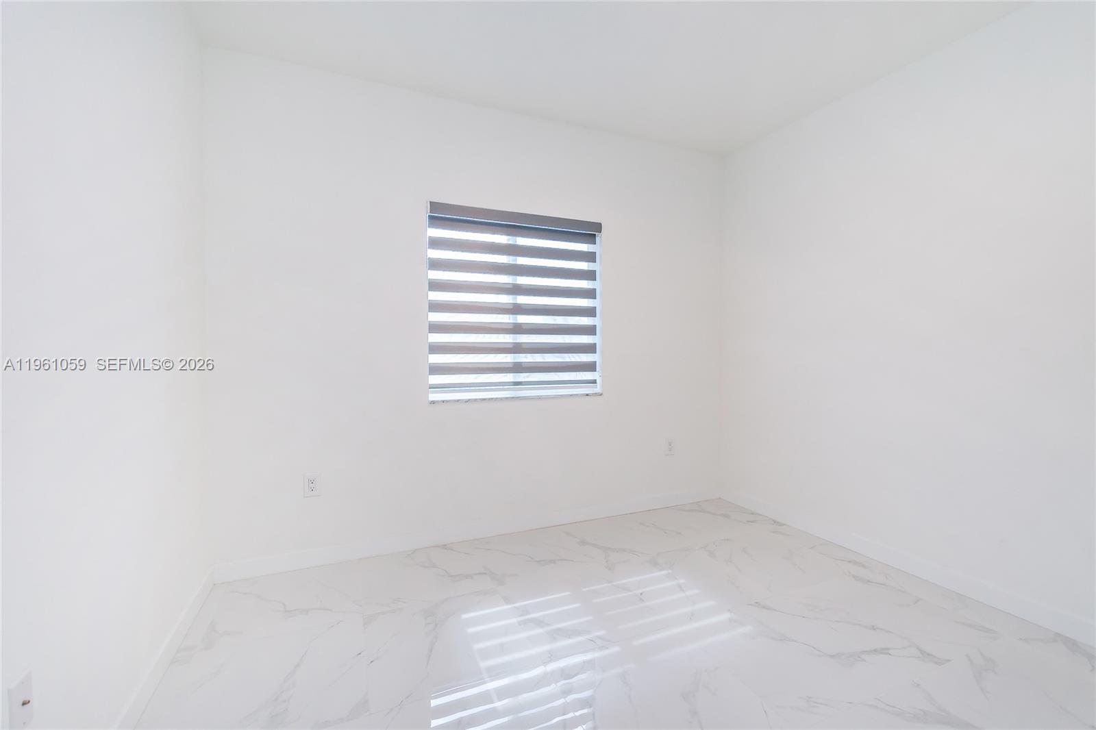 ADELAIDE PARK - Residential