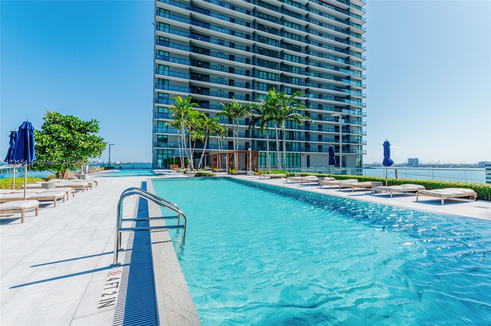 ONE PARAISO CONDO - Residential