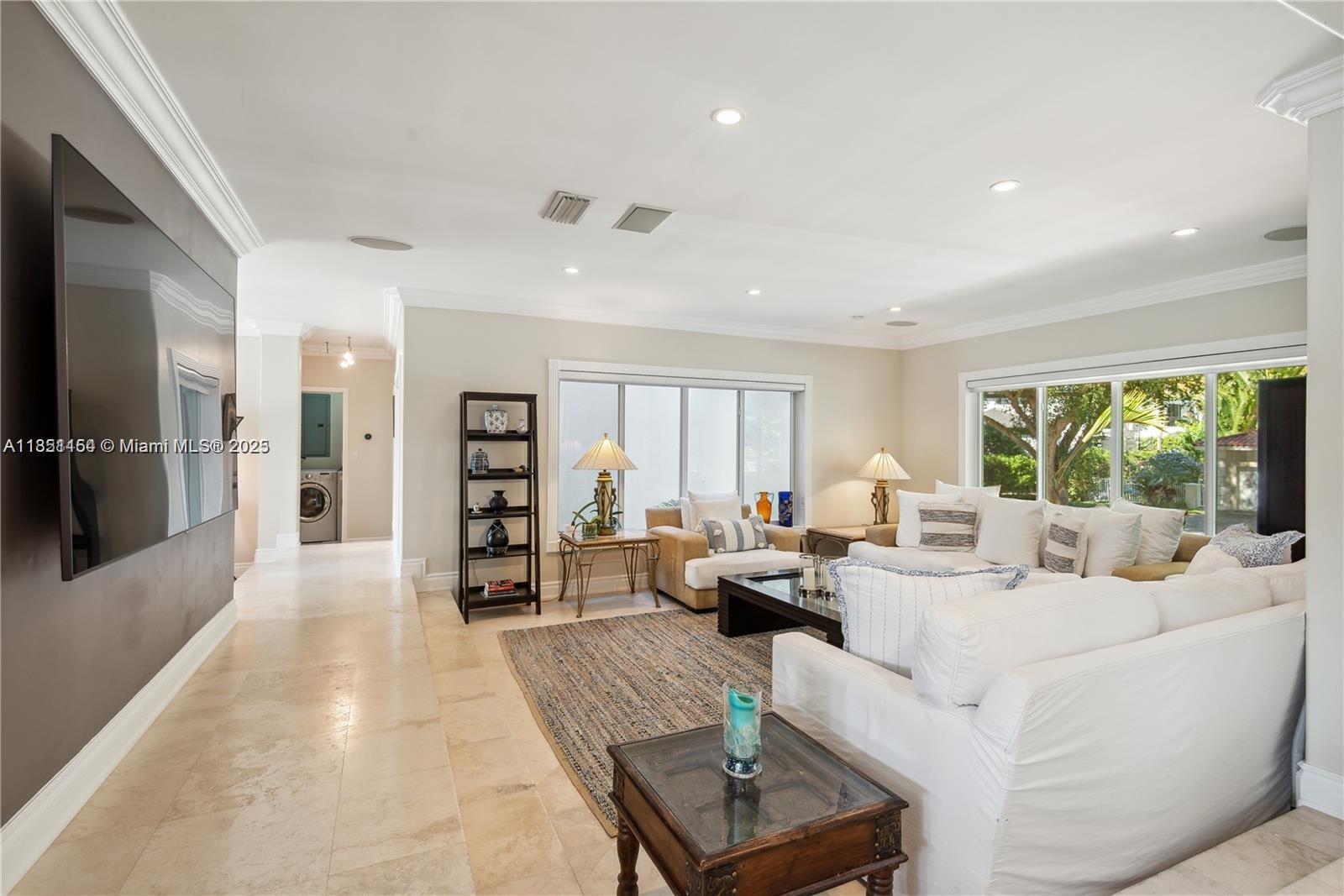 CORAL BAY SEC C - Residential Lease