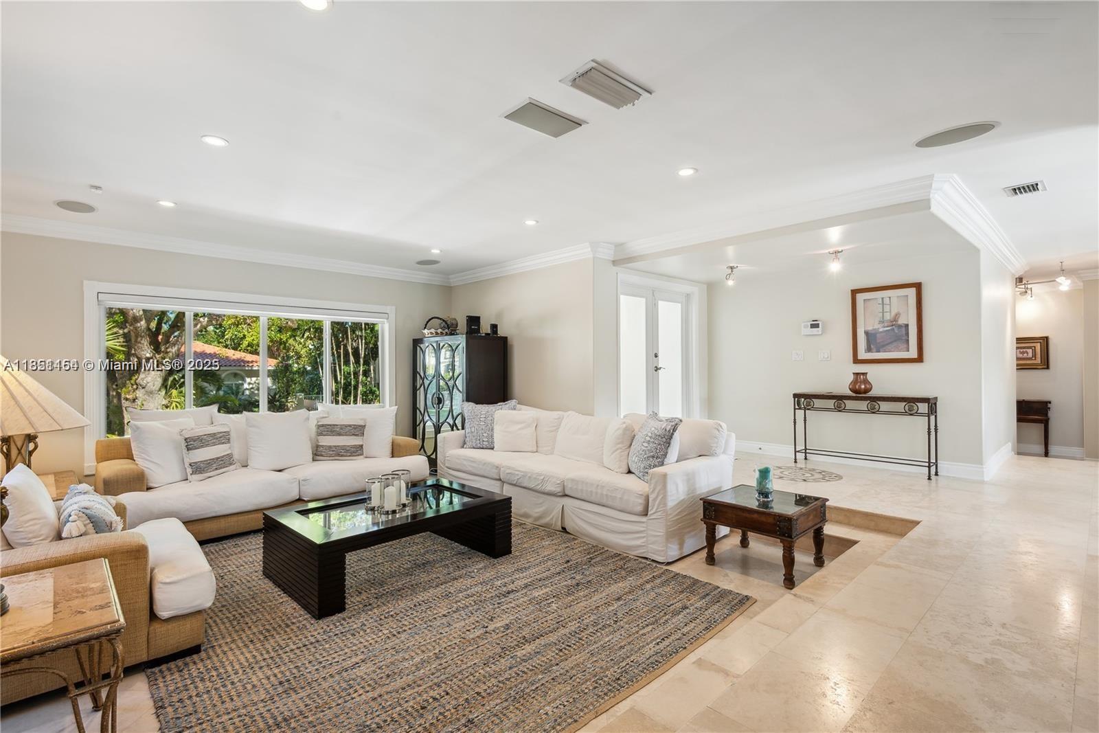 CORAL BAY SEC C - Residential Lease