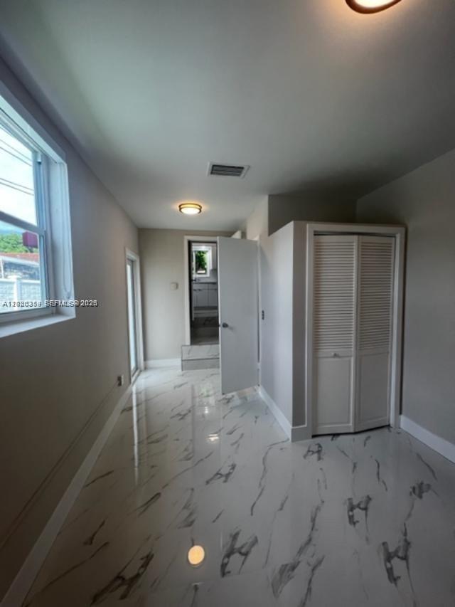 AMND MIAMI SUBURBAN ACRES - Residential