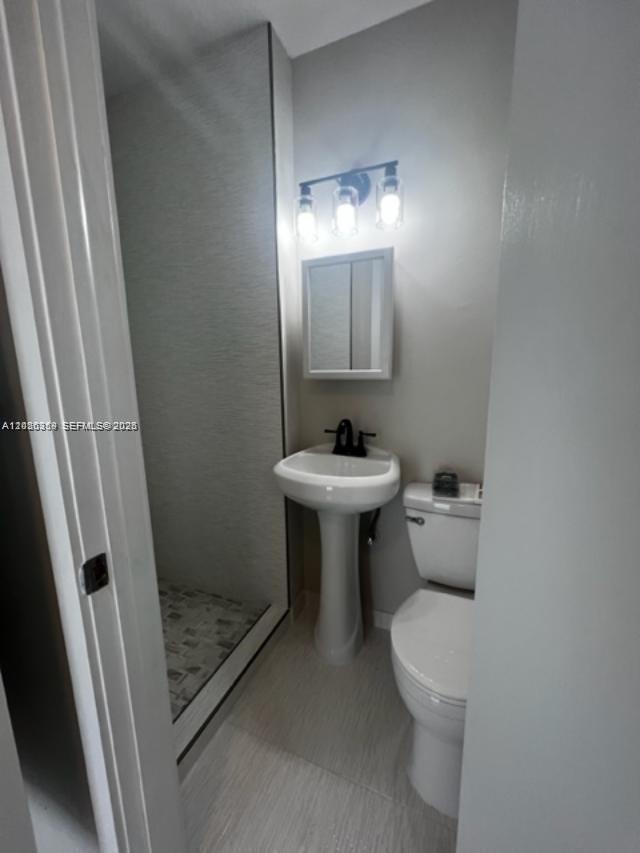 AMND MIAMI SUBURBAN ACRES - Residential