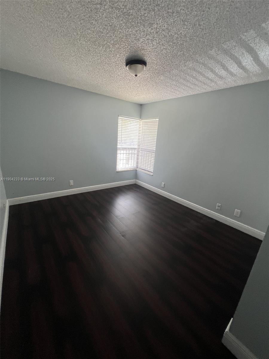 CENTERPOINTE CONDO - Residential