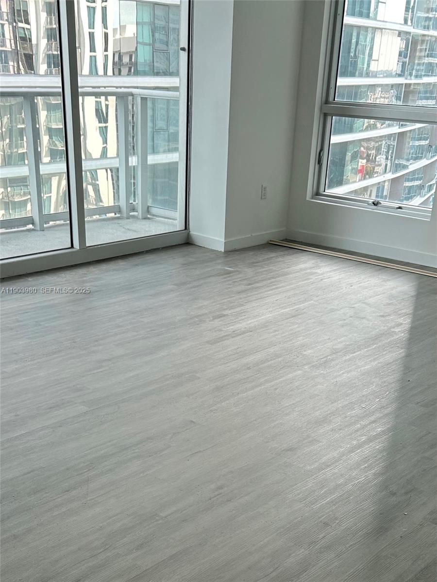 300 S Biscayne Blvd 3202