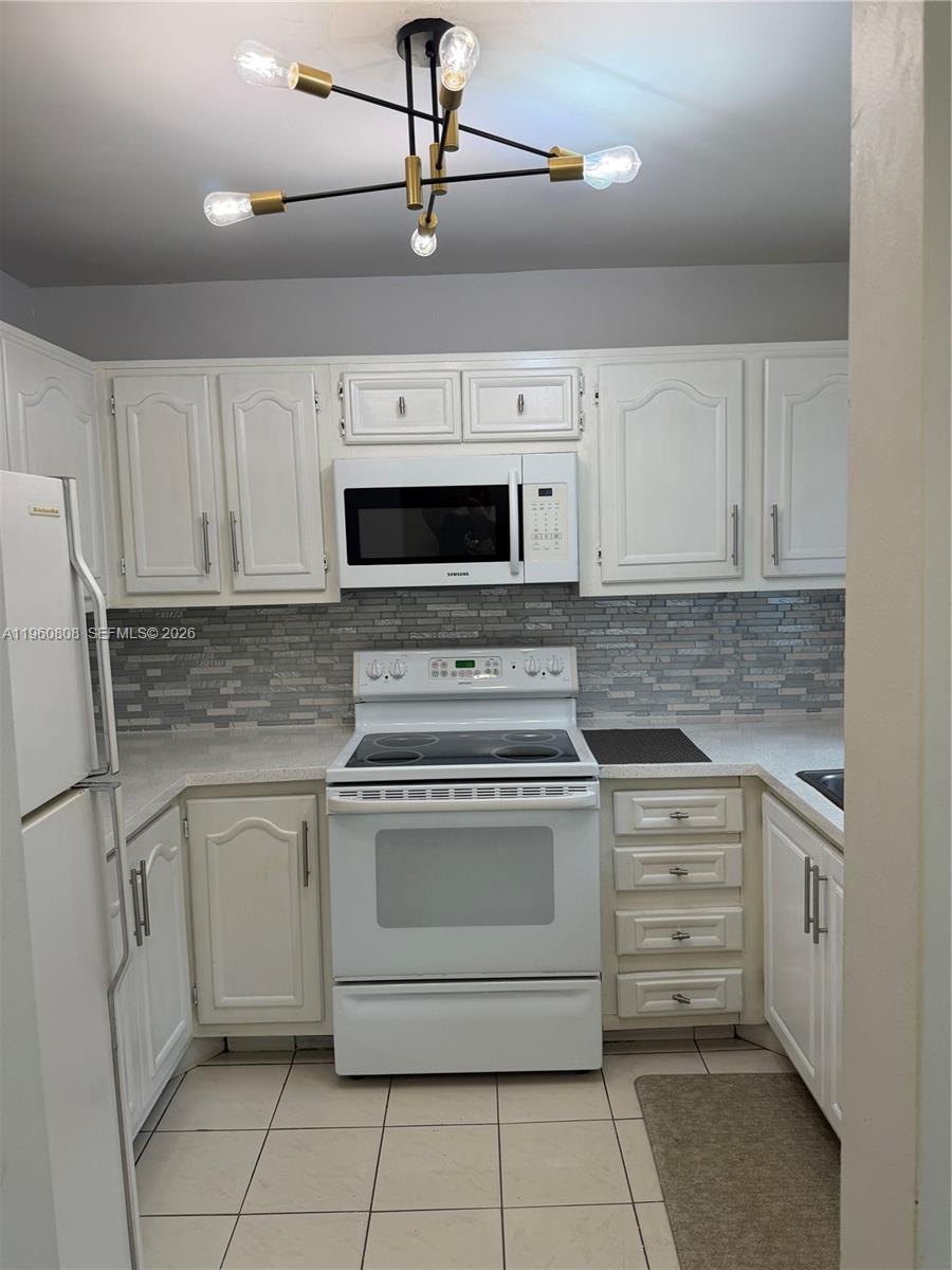 GOLDEN TERRACE CONDO - Residential