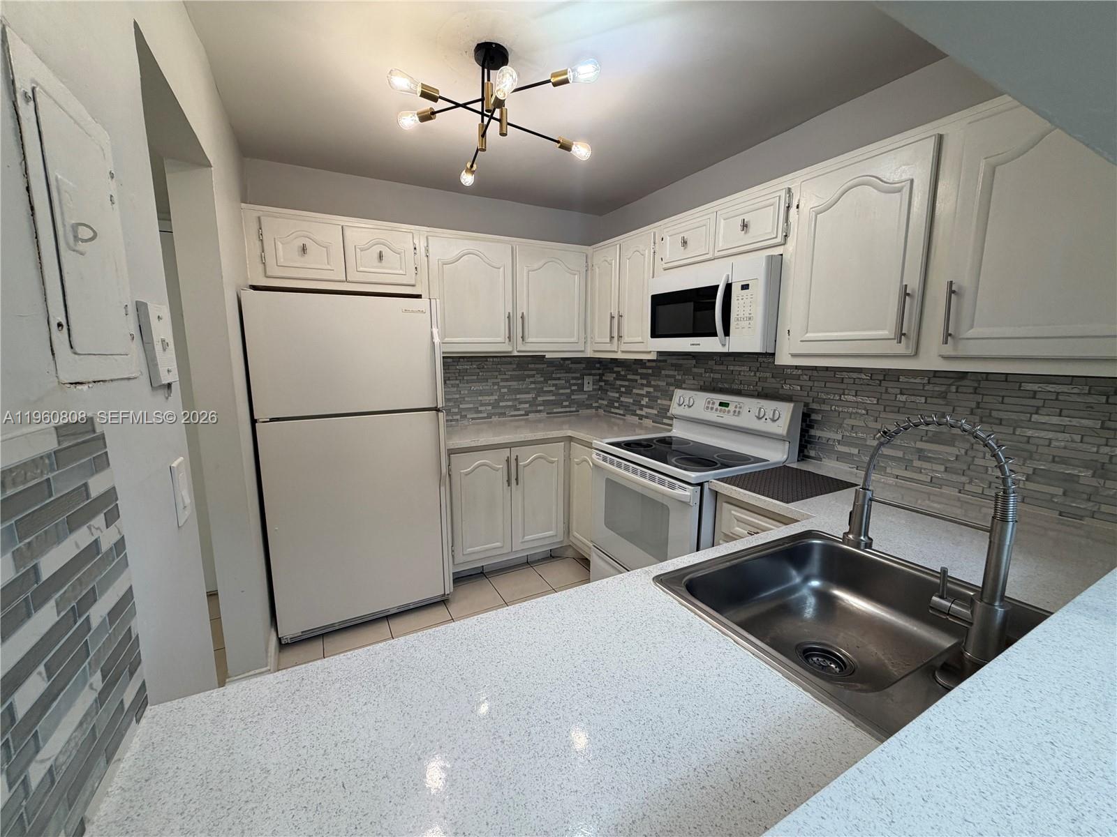 GOLDEN TERRACE CONDO - Residential