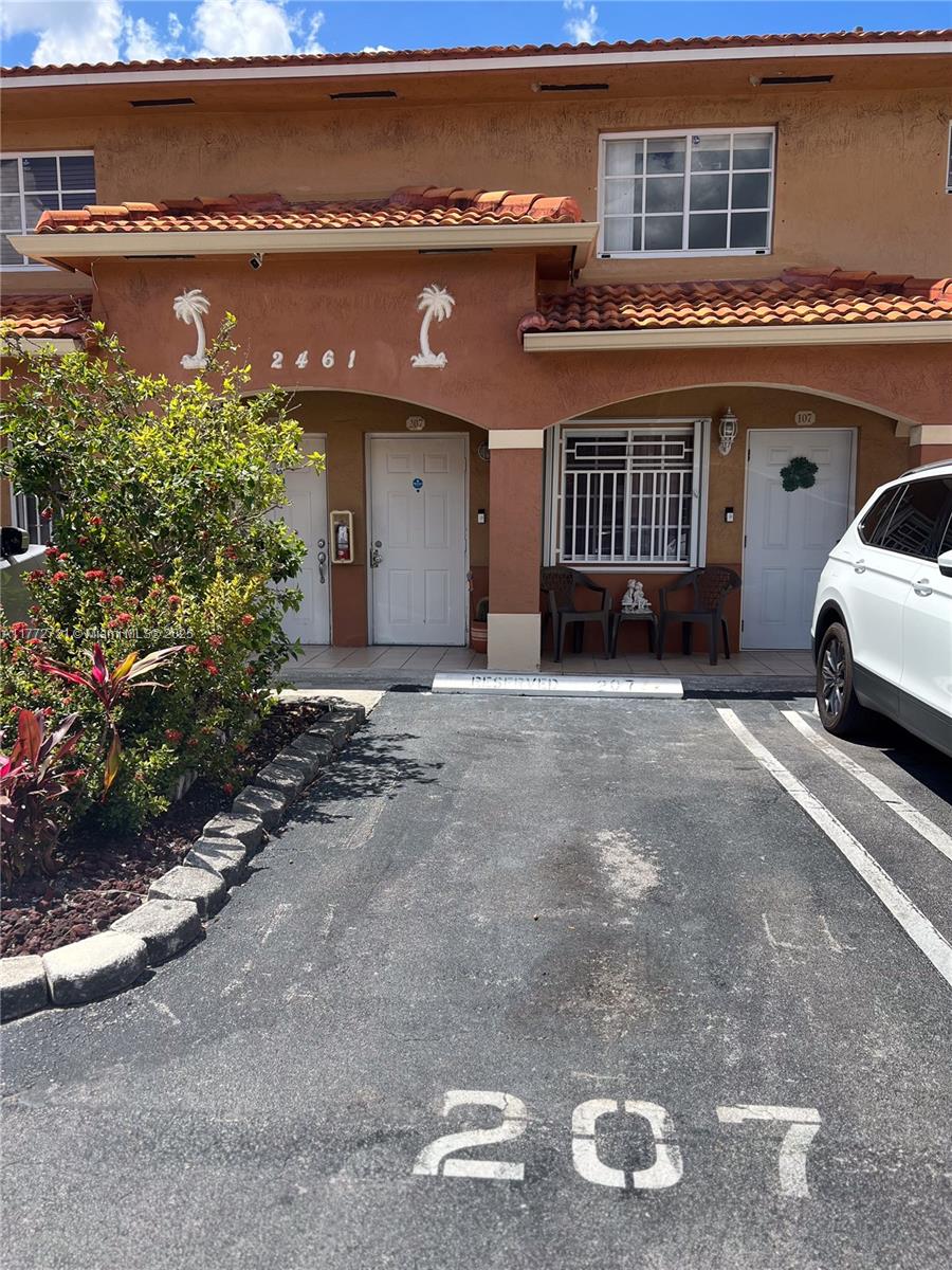 Rental Property at 2461 W 76th St 207, Hialeah, Miami-Dade County, Florida - Bedrooms: 2 
Bathrooms: 2  - $2,400 MO.