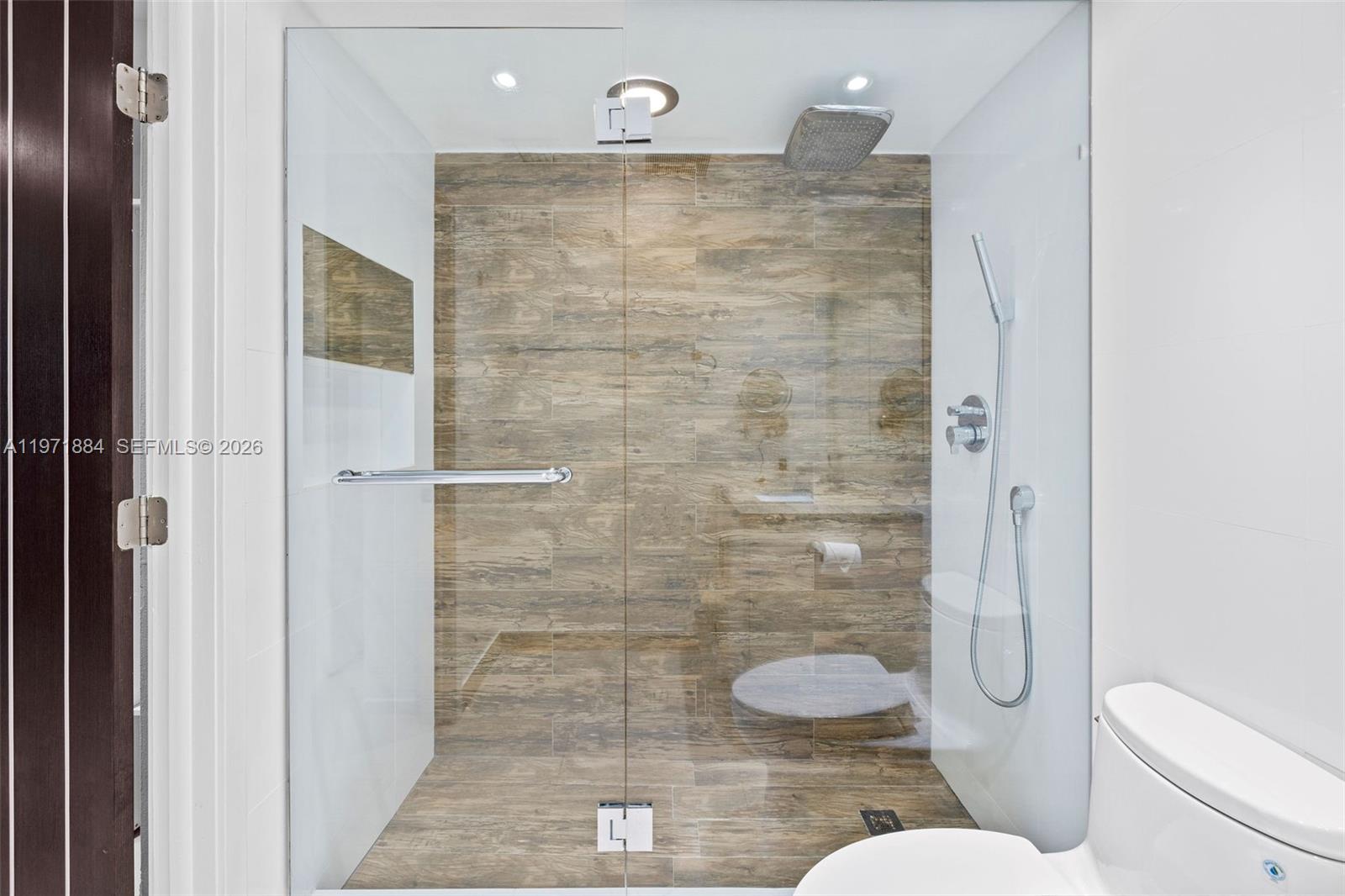 THE FLORIDIAN CONDO - Residential