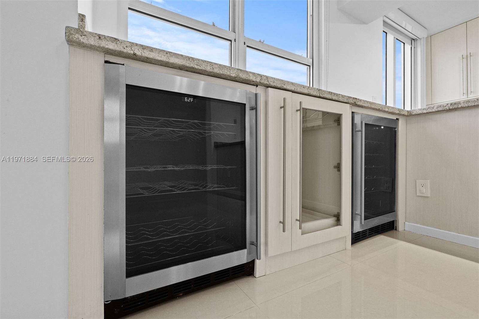 THE FLORIDIAN CONDO - Residential