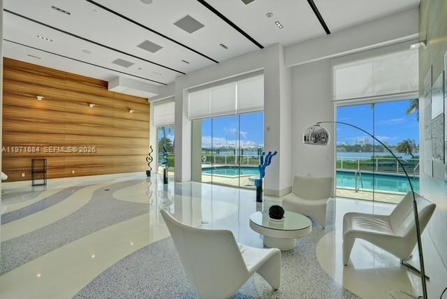 THE FLORIDIAN CONDO - Residential