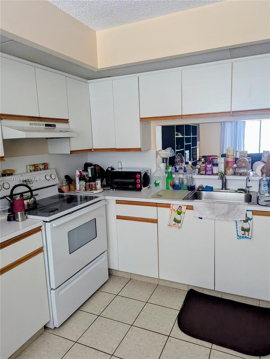 12701 SW 14th St 308J