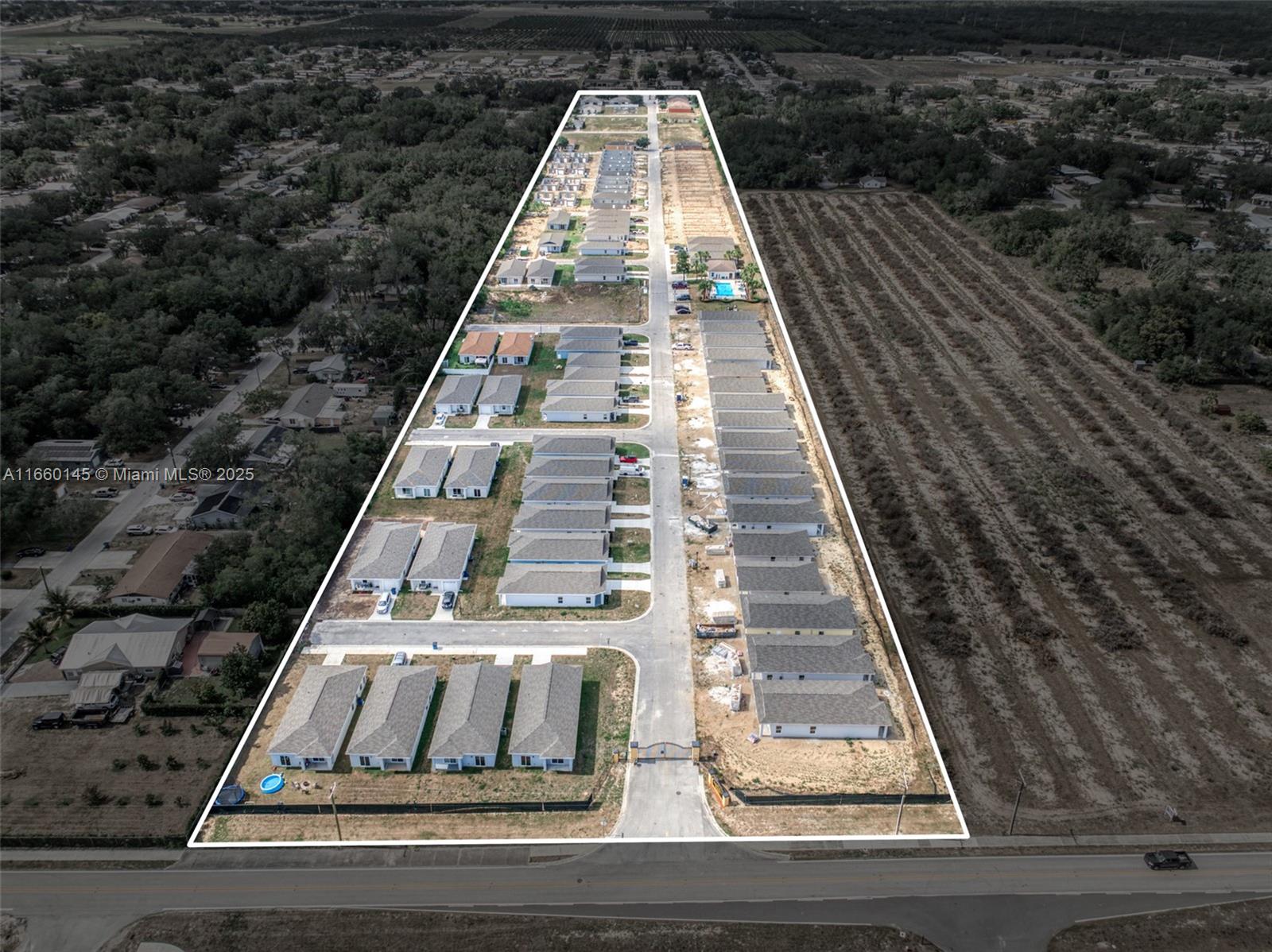 Las Villas at Kenilworth - Residential