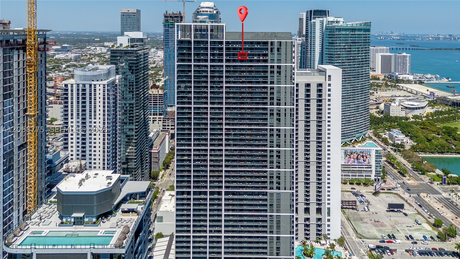 159 NE 6th St 4910