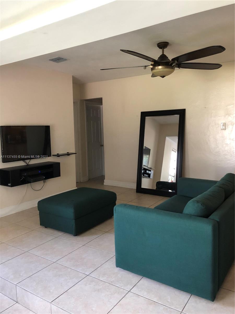 GLENDALE LAWNS REV PLAT - Residential