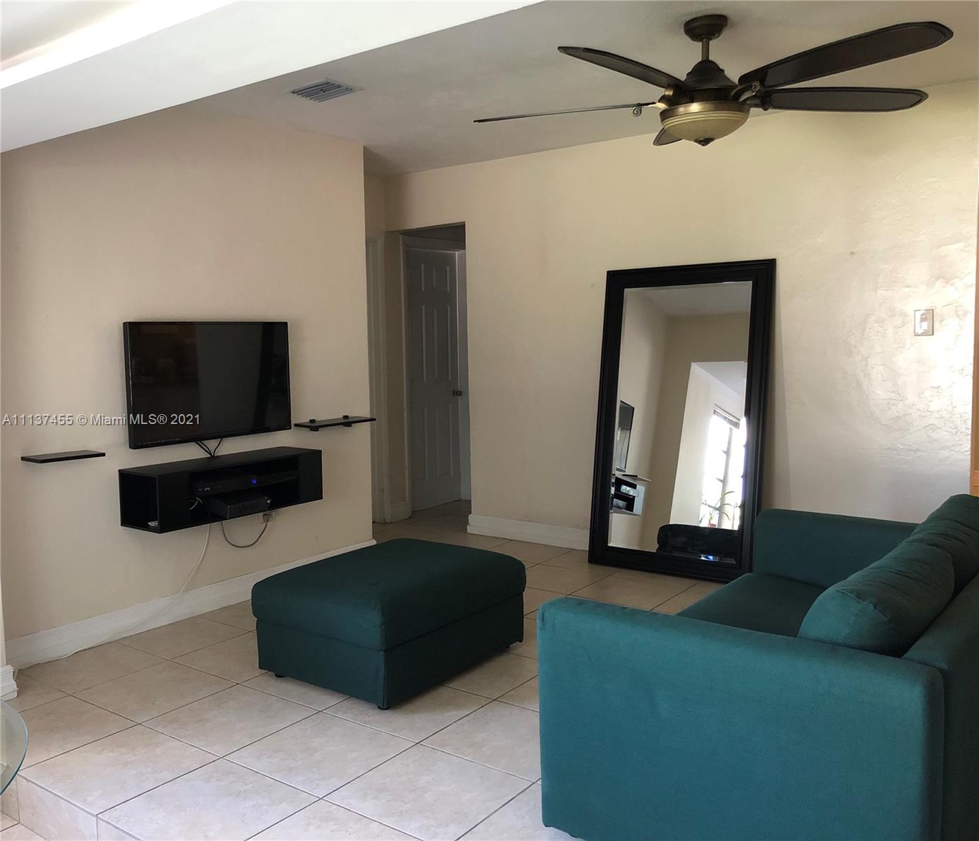 GLENDALE LAWNS REV PLAT - Residential