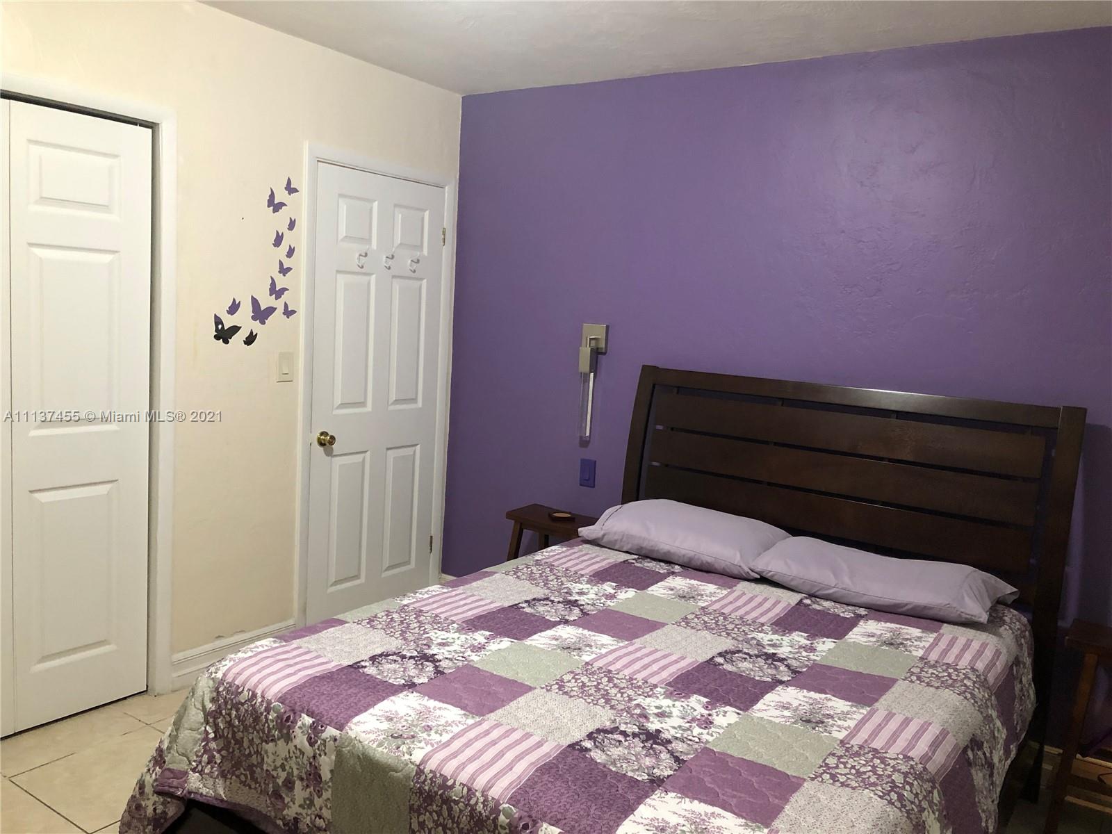 GLENDALE LAWNS REV PLAT - Residential