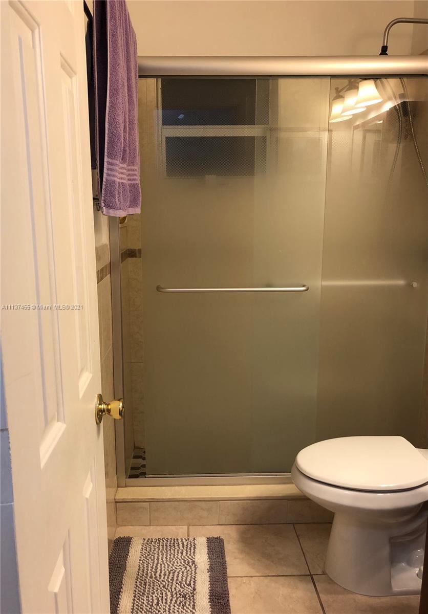 GLENDALE LAWNS REV PLAT - Residential