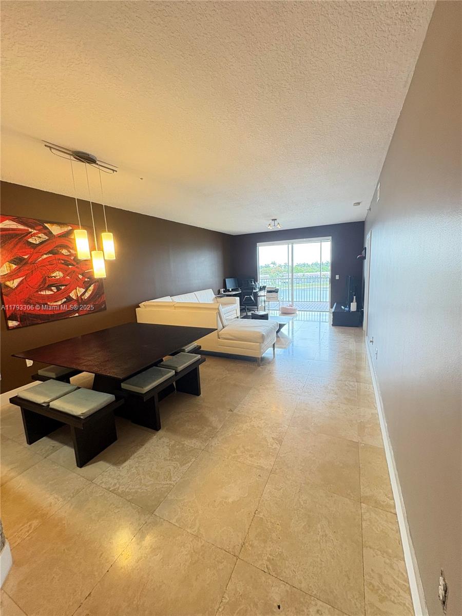 10730 NW 66th St 512