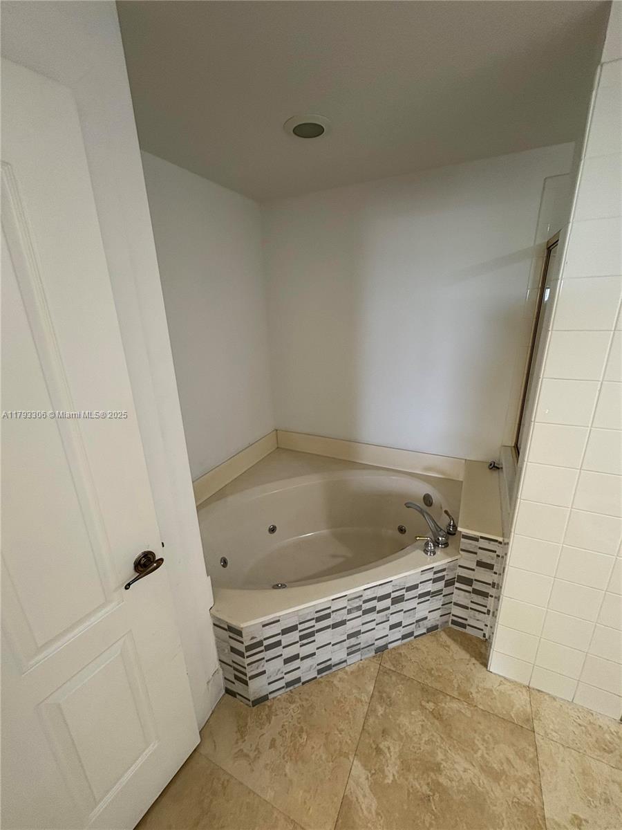 CAPTIVA CONDO A - Residential