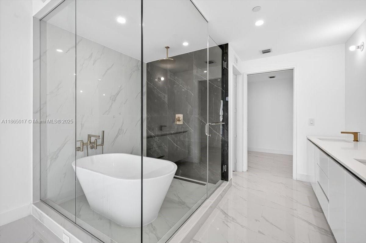 Aria Reserve Miami South - Residential Lease