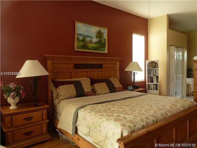 STONERIDGE LAKE ESTATES - Residential Lease