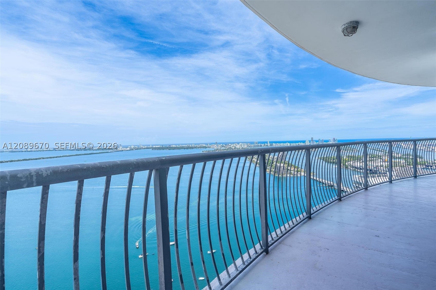 1750 N Bayshore Dr 4901