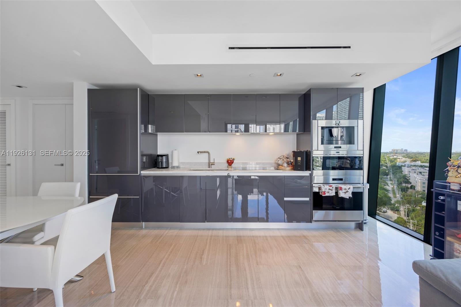 ECHO BRICKELL CONDO - Residential