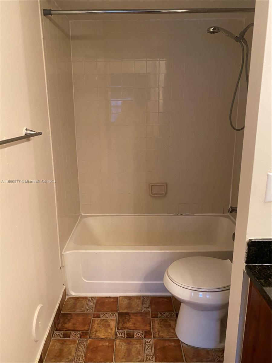 VILLA BELLINI CONDO - Residential Lease