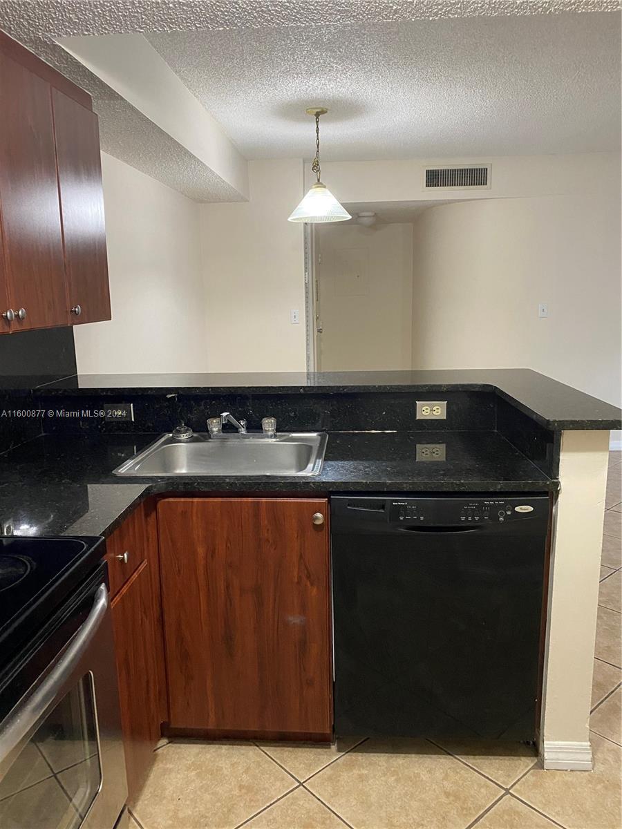 VILLA BELLINI CONDO - Residential Lease