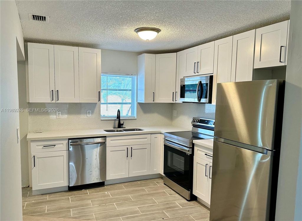 Photo of 2600 NE 8th Ave, Pompano Beach, FL 33064 (MLS # A11989245)