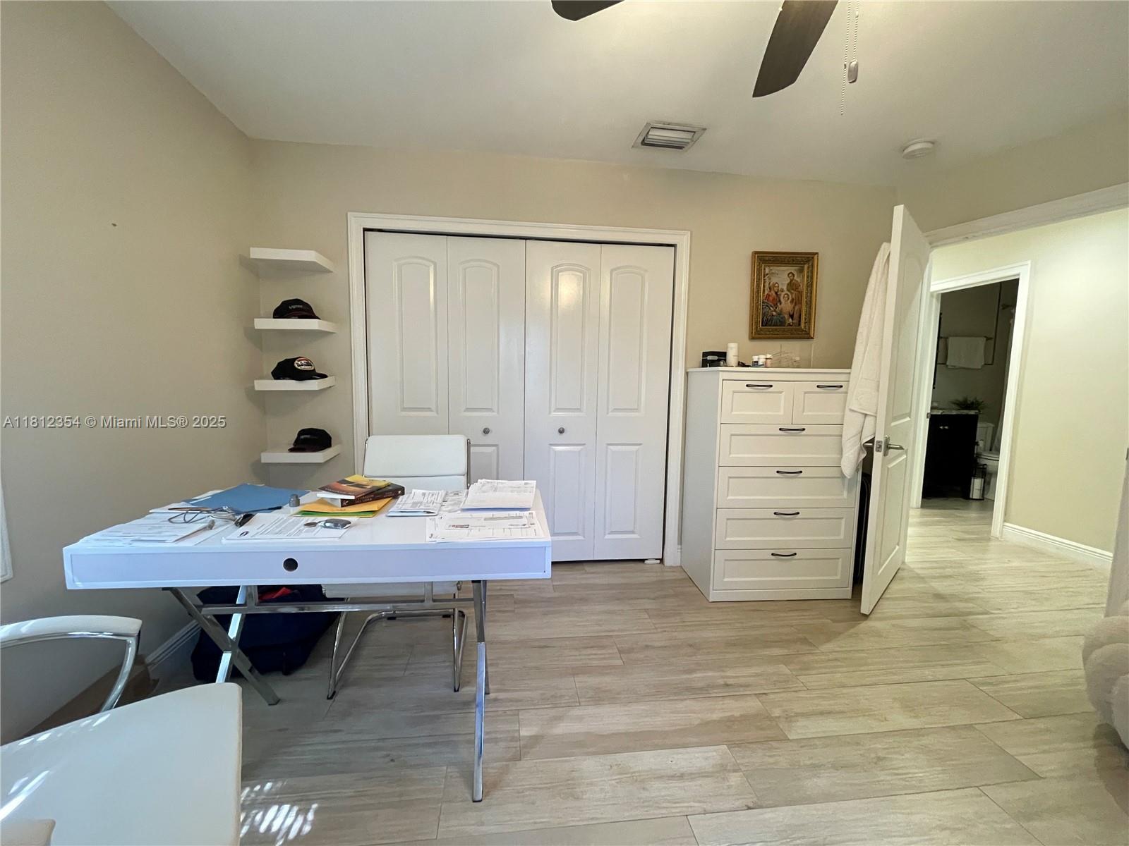 COUNTRY CLUB ESTATES SEC - Residential Lease
