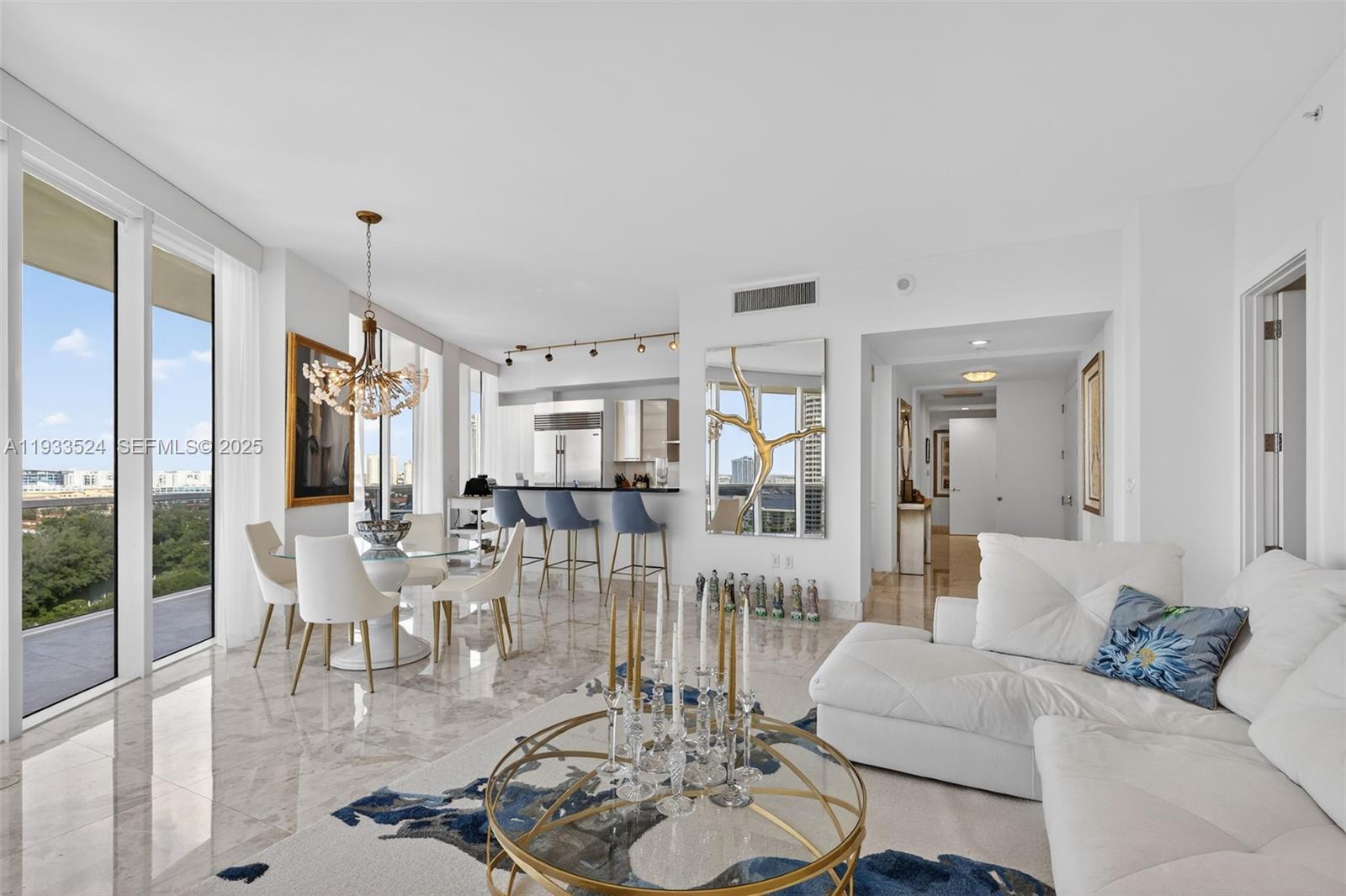 4100 Island Blvd 1403