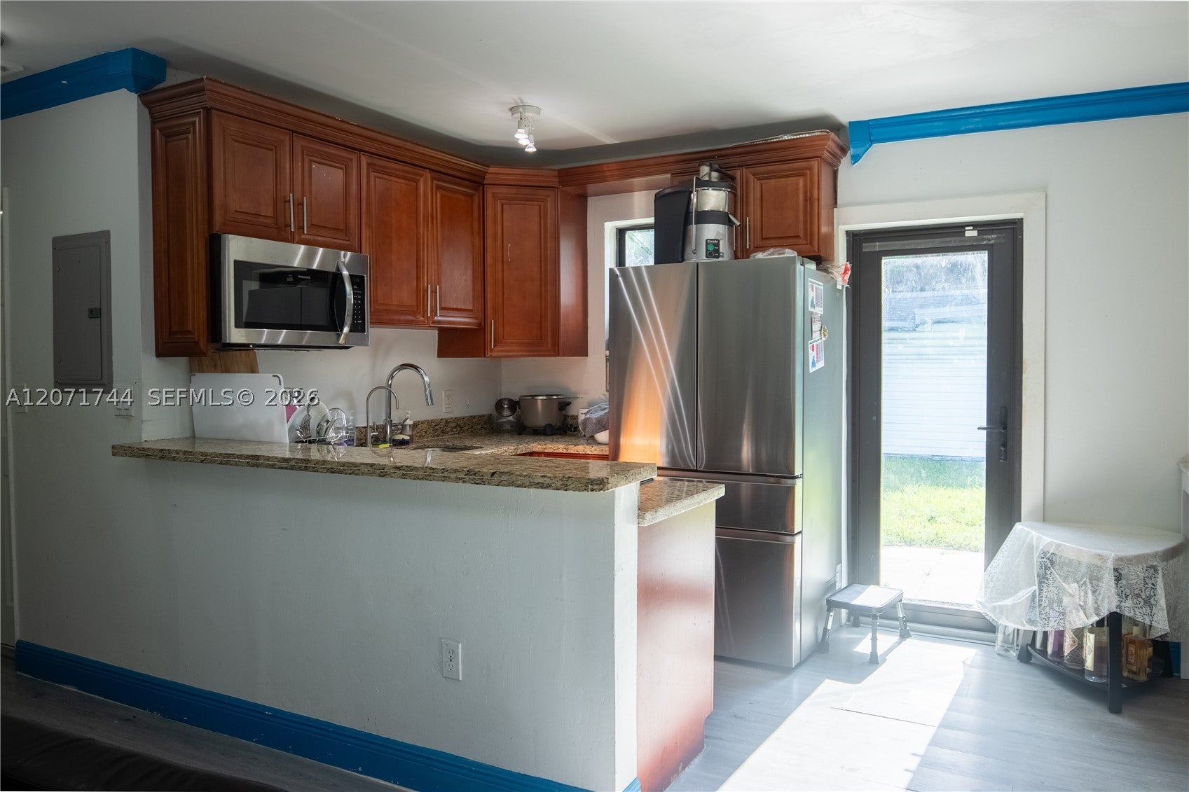 901 NW 33rd Dr, Lauderhill FL 33311