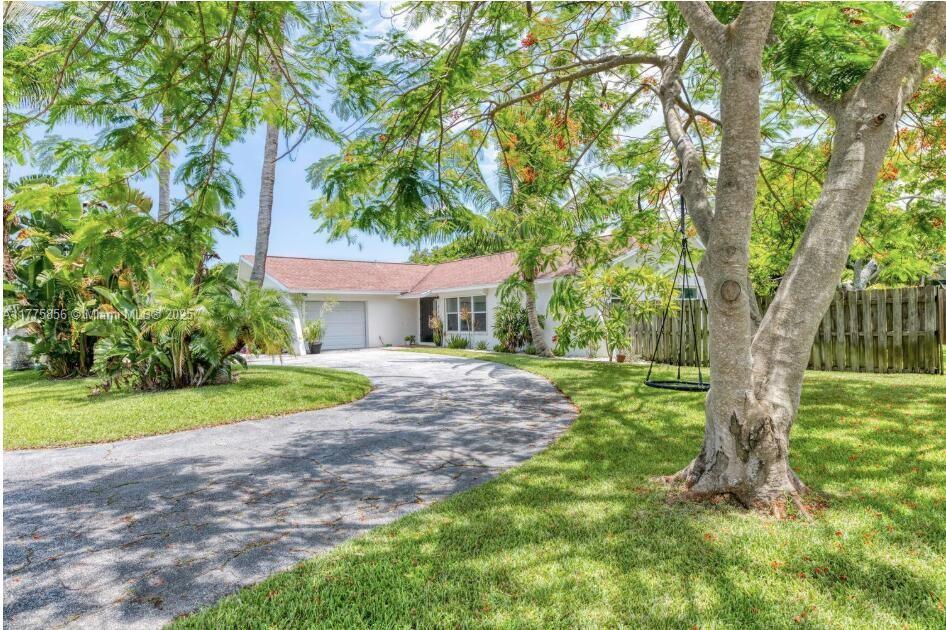 JUPITER IN THE PINES - Residential