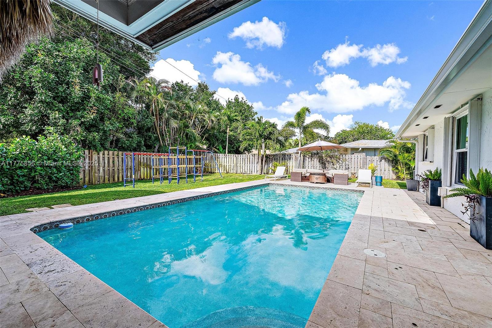 JUPITER IN THE PINES - Residential