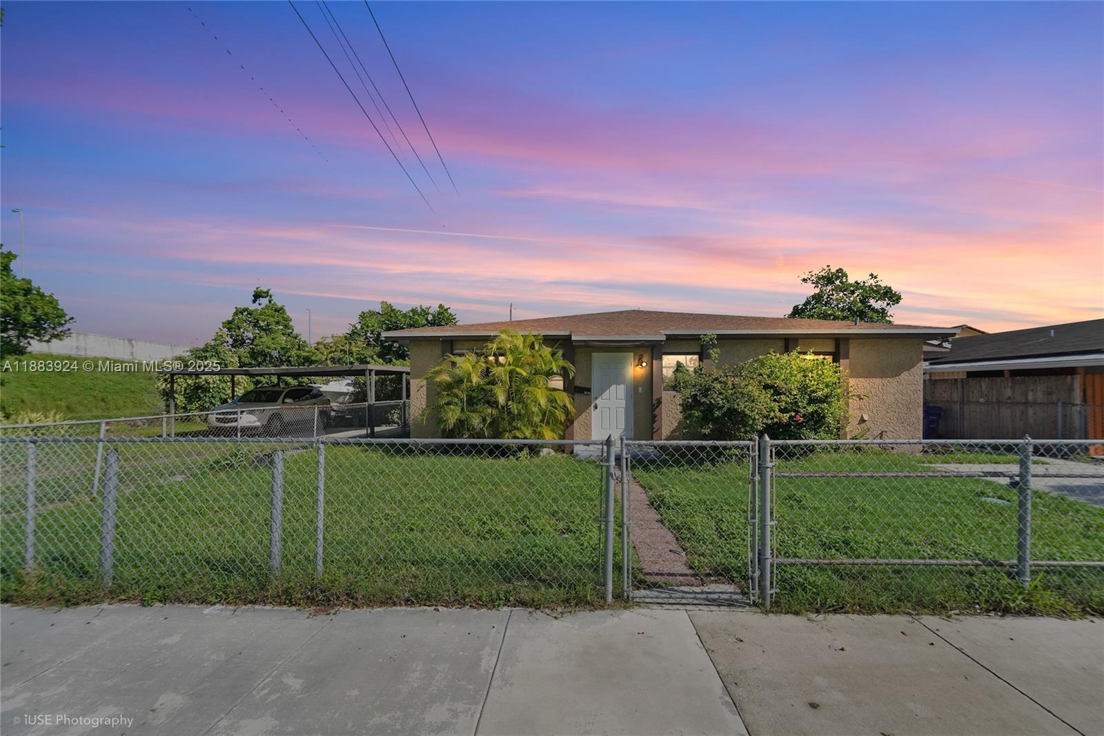 SWEETWATER GROVES .14 AC - Residential Income