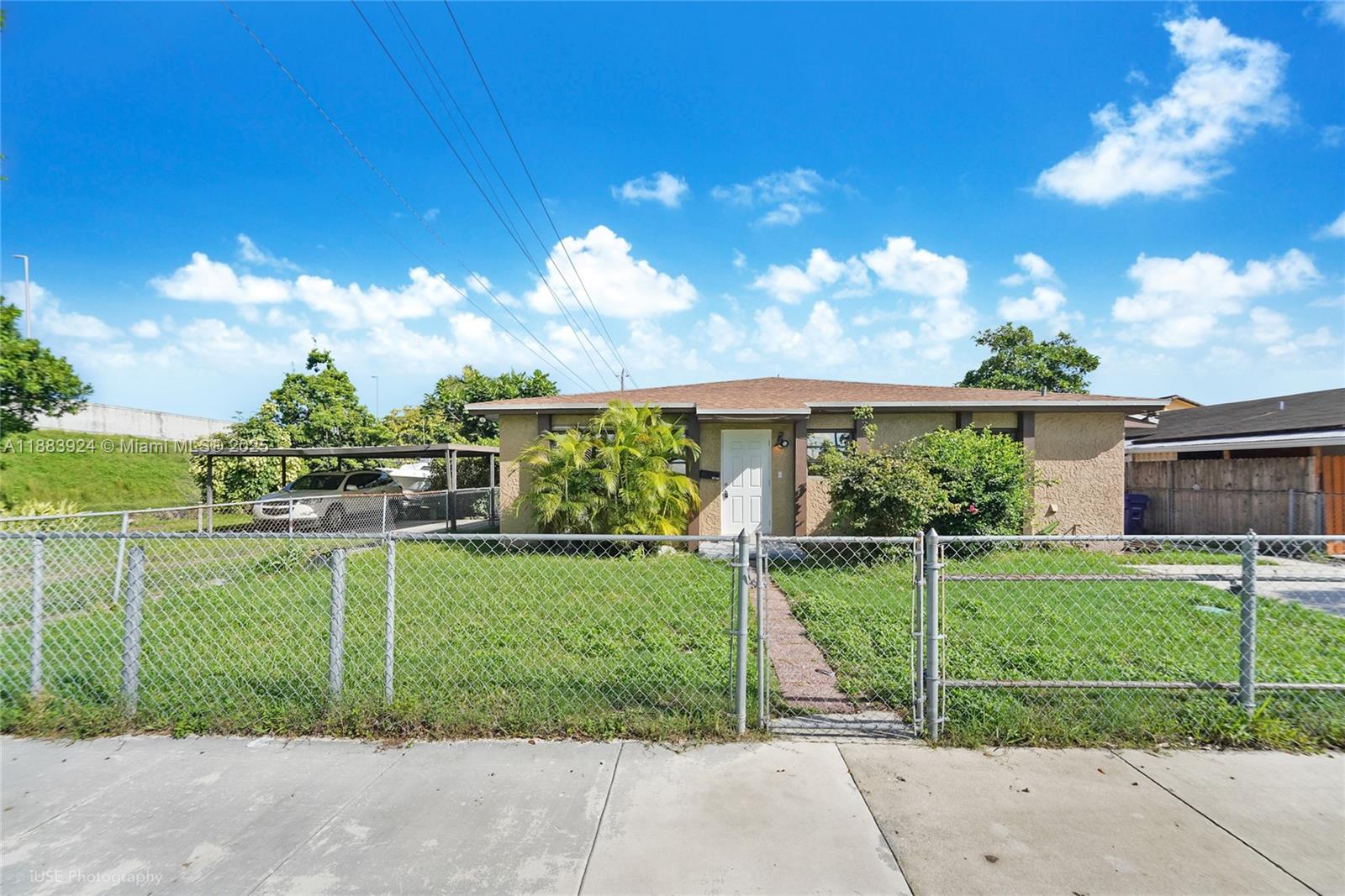11621 SW 7th Ter