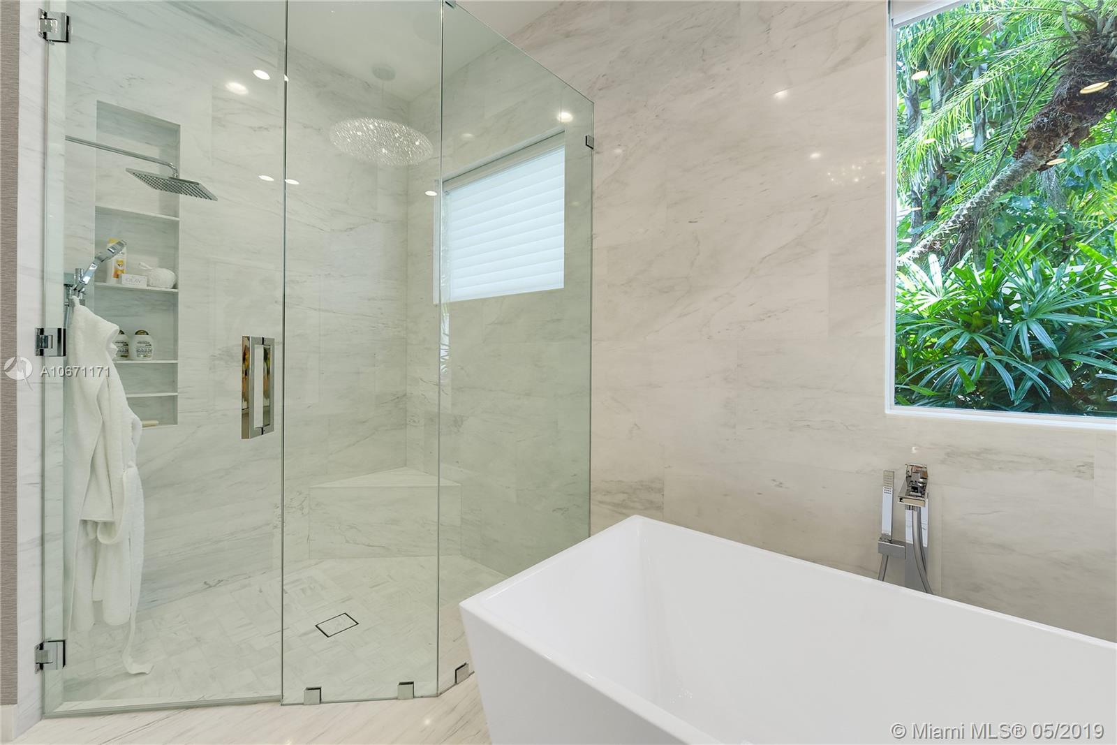 ST ANDREWS COUNTRY CLUB 9 - Residential